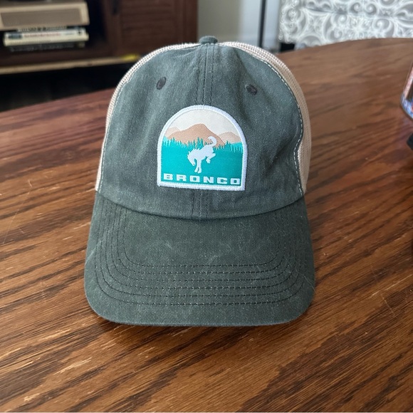 Bronco Snapback Hat - Picture 1 of 3